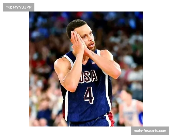 库里凭实力轻松得分 展现无需造犯规的得分能力