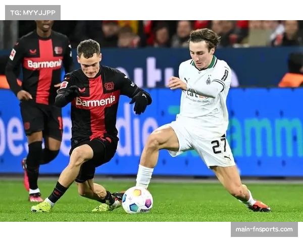 门兴赖茨停赛中场面控制力下降 卡斯特罗普前插时机选择合理